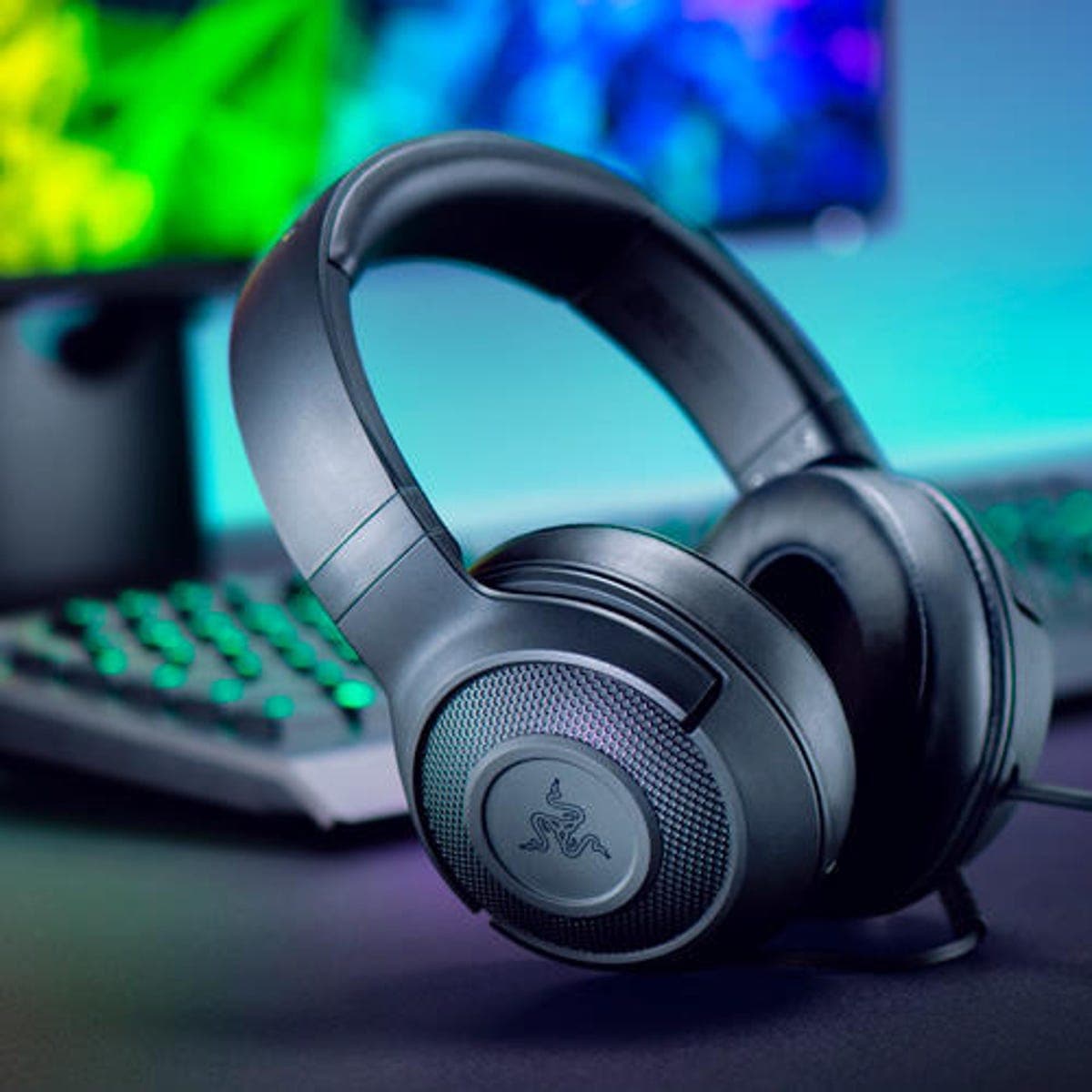 HEADSET RAZER KRAKEN X ESSENTIAL AUX 3